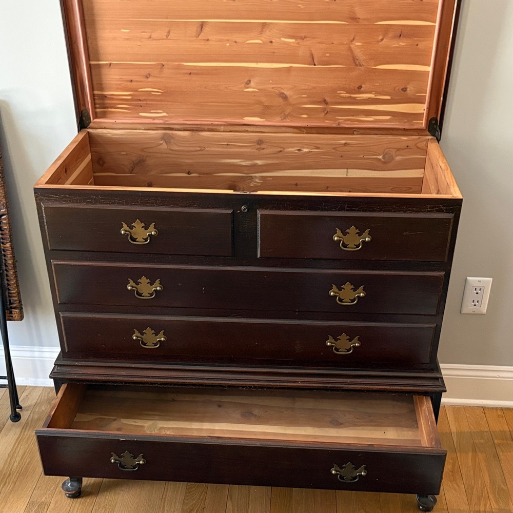 Vintage Mahogany Cedar Lined Storage Chest with Brass Accents